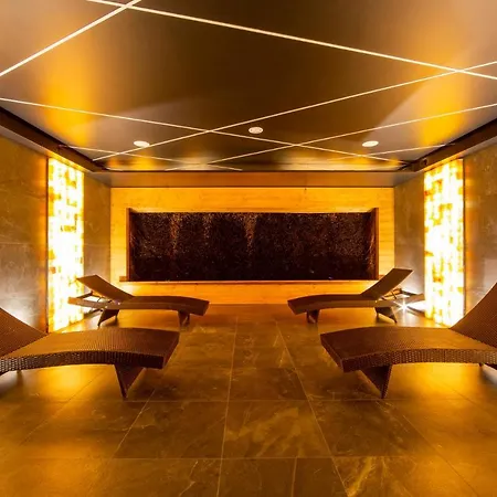 فندق Sopotorium & Medical 4*